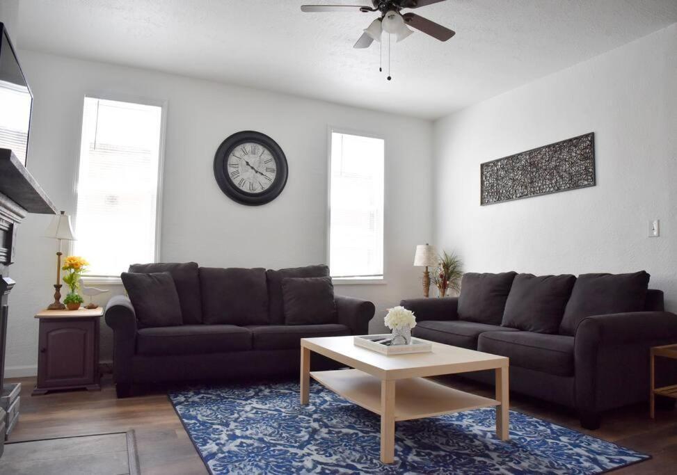 Stunning Big Home Near Downtown North Shore & More Питсбърг Екстериор снимка
